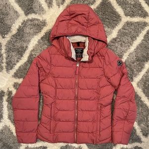 Abercrombie & Fitch Lightweight Puffer Jacket
